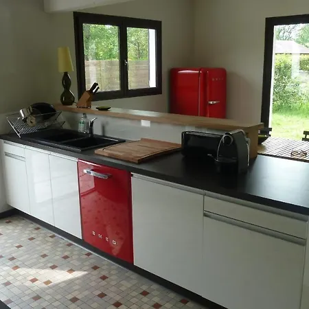 Vakantiehuis Agreable 3 Chambres Avec Beau Jardin Andernos-les-Bains