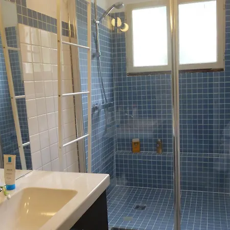 Vakantiehuis Agreable 3 Chambres Avec Beau Jardin Andernos-les-Bains